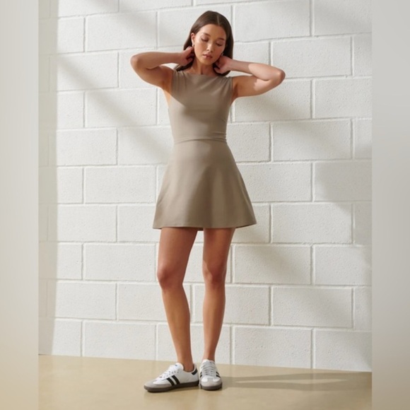 Abercrombie & Fitch Dresses & Skirts - Abercrombie & Fitch Taupe YPB Dress